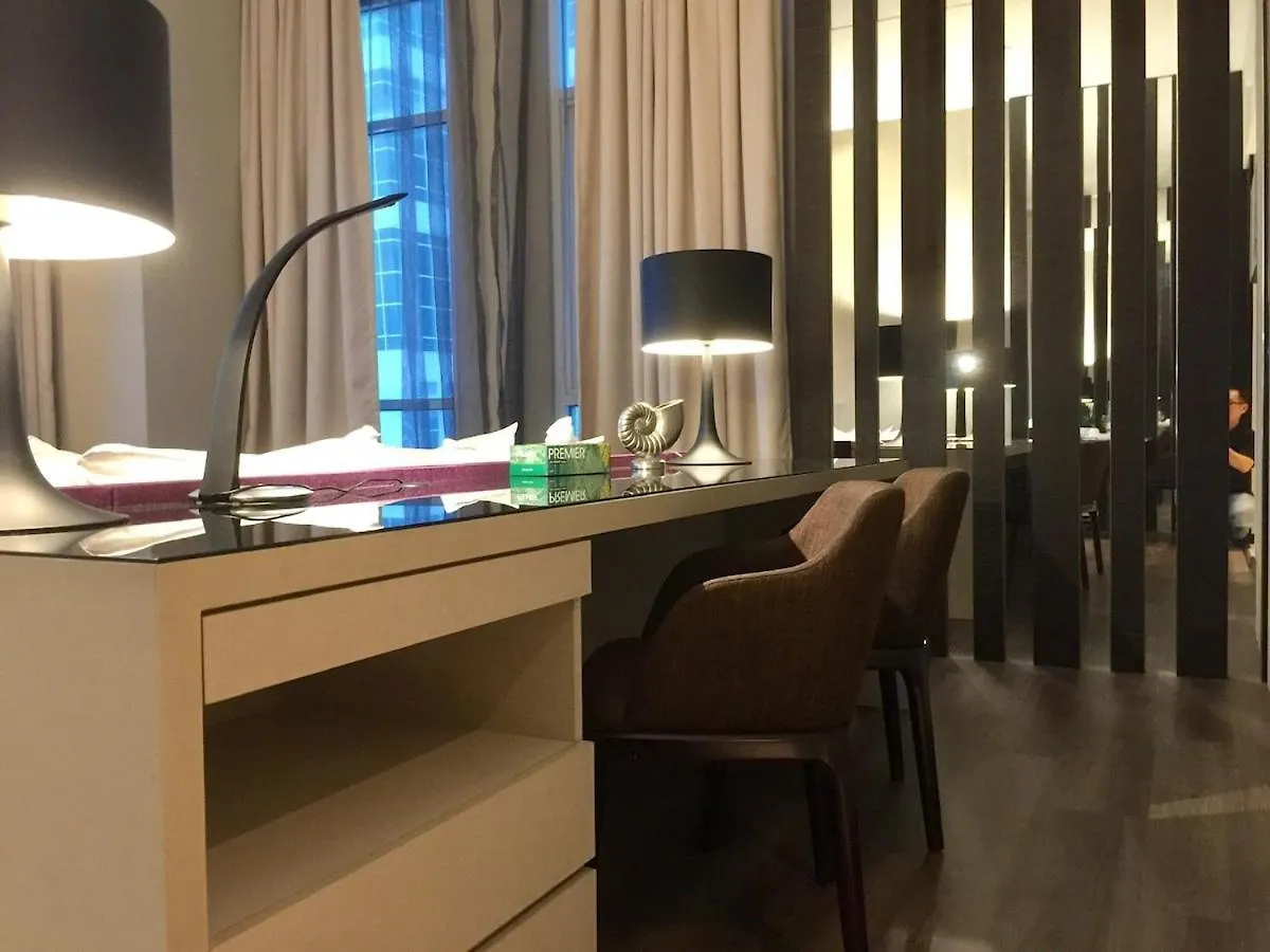 アパート Big Bathtub Premium Seafront Studio In Town With Wifi & Full Kitchen ジョージタウン